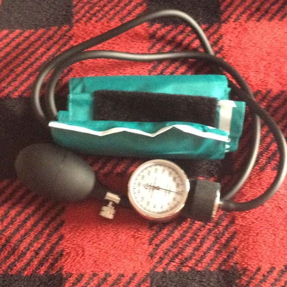 NEW Everdixie sprague and sphygmomanometer kit - Picture 4 of 6